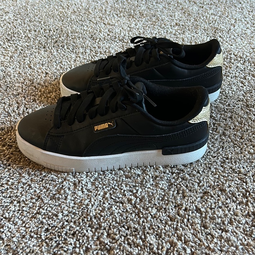 Puma Soft Foam Sneakers